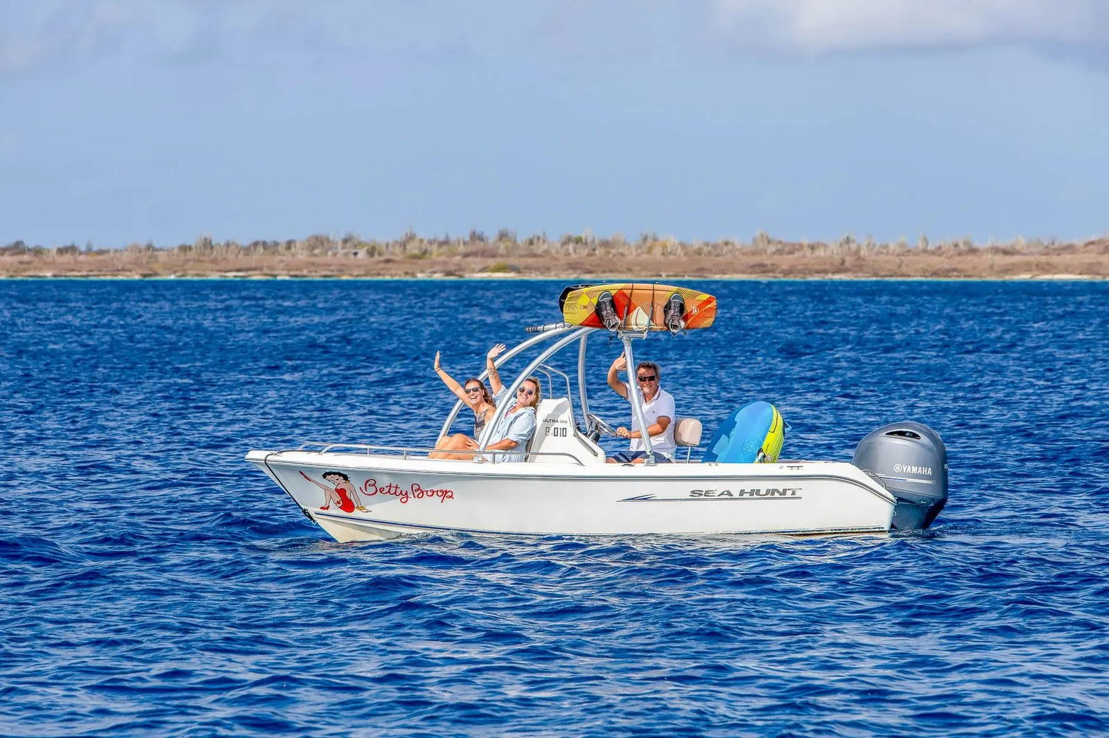 Betty Boop op het water van Bonaire, foto 7 van 13